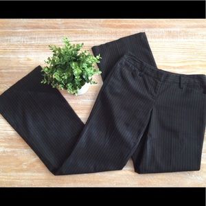 Starcity Black Pinstriped Slacks - Size 1